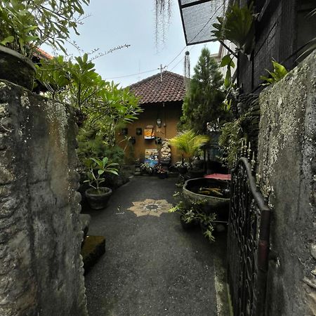 Suntari Homestay Ubud Exteriör bild