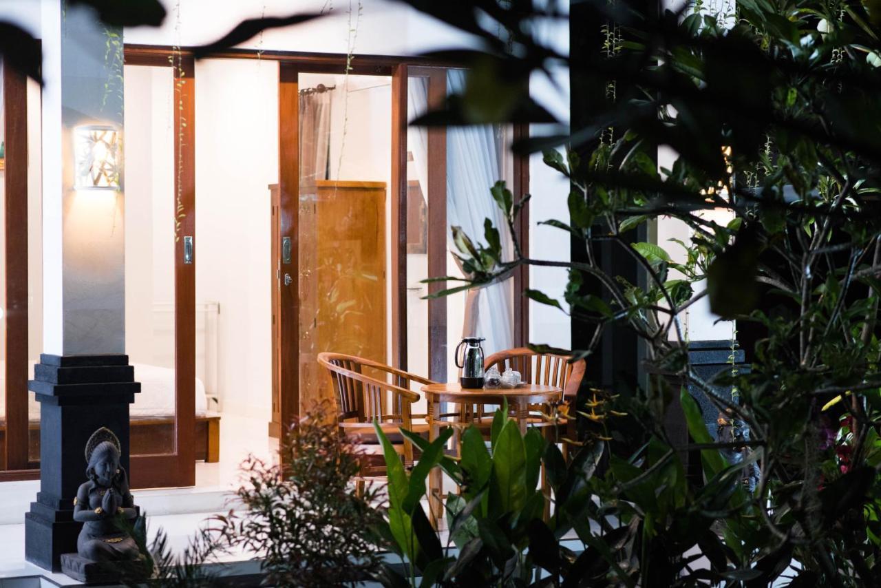 Suntari Homestay Ubud Exteriör bild