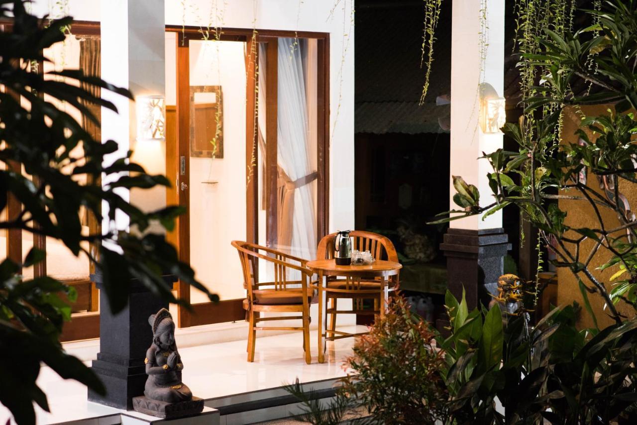 Suntari Homestay Ubud Exteriör bild